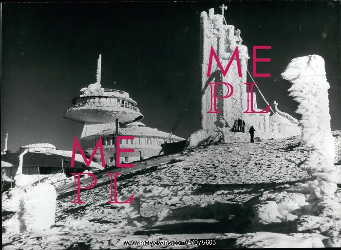 : Weather. Jan. 01, 1976 - Winter artistry from Poland : Weather. Jan. 01, 1976 - Winter artistry from Poland