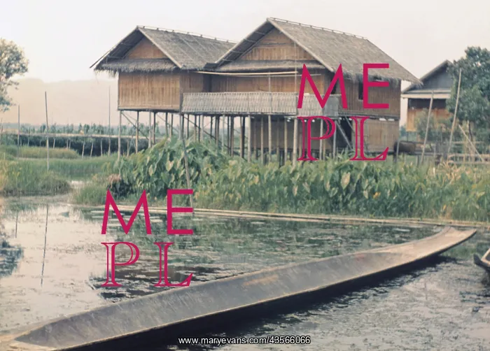 : weavers house - Inle Lake : weavers house - Inle Lake