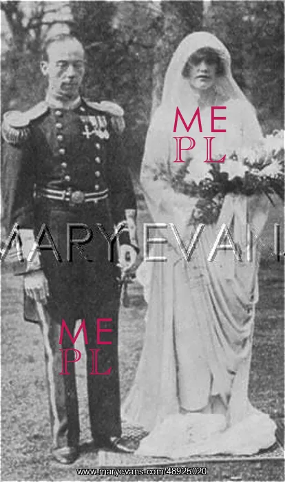 : Wedding of Lieut-Commander E. Hastings and Grisell Cochrane- : Wedding of Lieut-Commander E. Hastings and Grisell Cochrane-