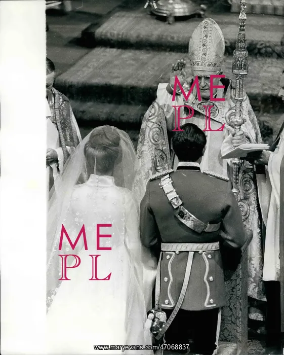 : Wedding of Princess Anne and Captain Mark Phillips : Wedding of Princess Anne and Captain Mark Phillips