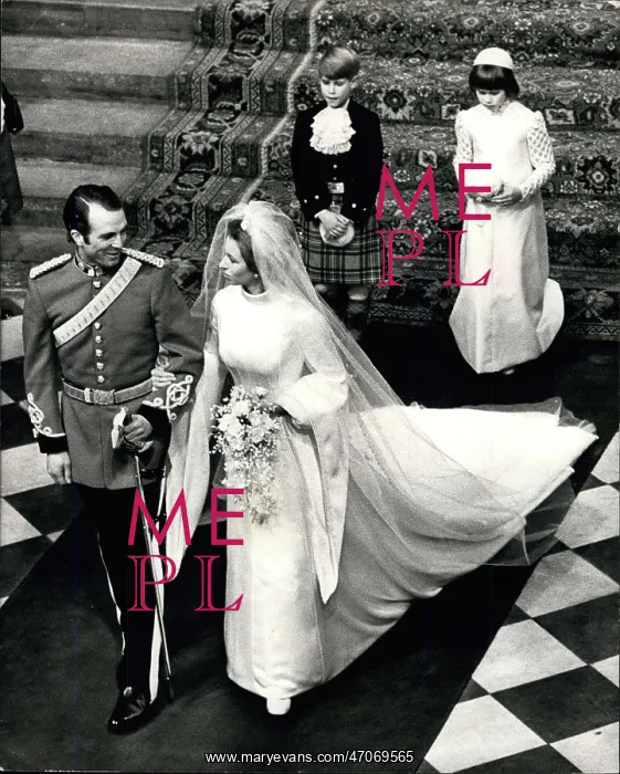 : Wedding of Princess Anne and Captain Mark Phillips : Wedding of Princess Anne and Captain Mark Phillips
