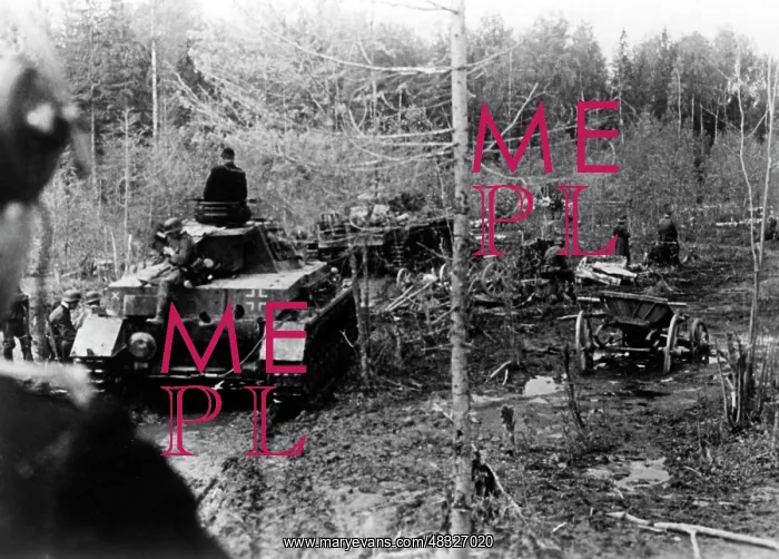 : Wehrmacht fighting partisans, 1942 : Wehrmacht fighting partisans, 1942