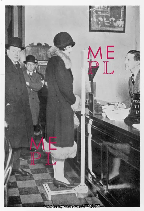 : WEIGHING PASSENGERS : WEIGHING PASSENGERS
