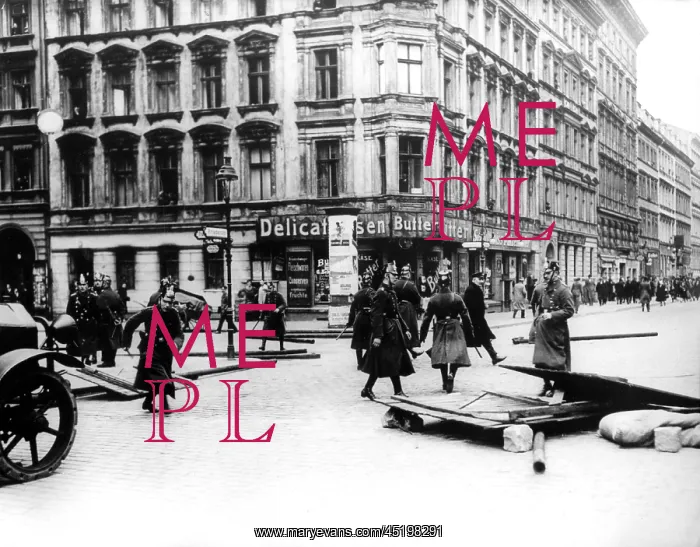 : Weimar Republic - May Day Celebrations 1929 : Weimar Republic - May Day Celebrations 1929