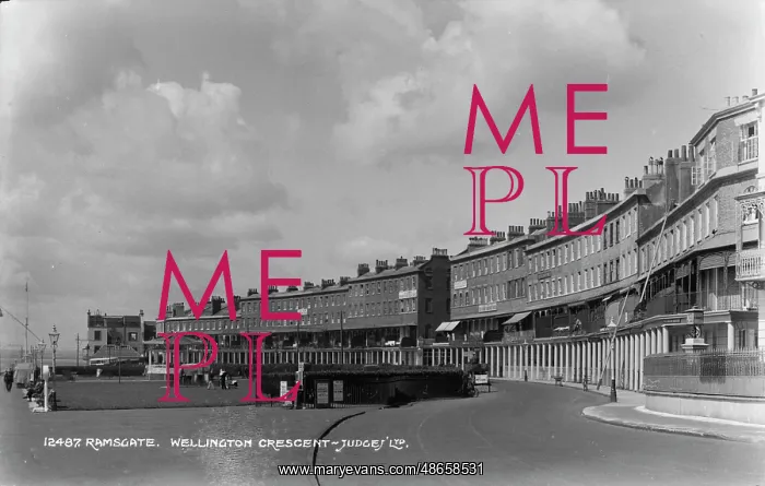 : Wellington Crescent, Ramsgate : Wellington Crescent, Ramsgate