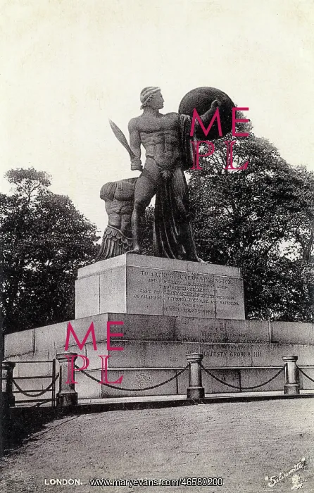 : The Wellington Monument, Hyde Park, London : The Wellington Monument, Hyde Park, London