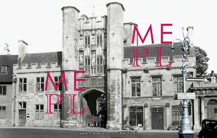  : Wells, the Bishop's Eye Gateway c1945