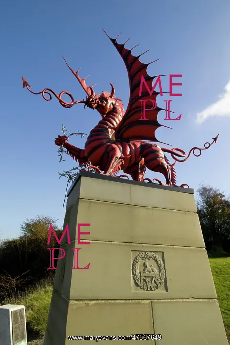 : Welsh Memorial - the Red Dragon - at Mametz - Somme : Welsh Memorial - the Red Dragon - at Mametz - Somme