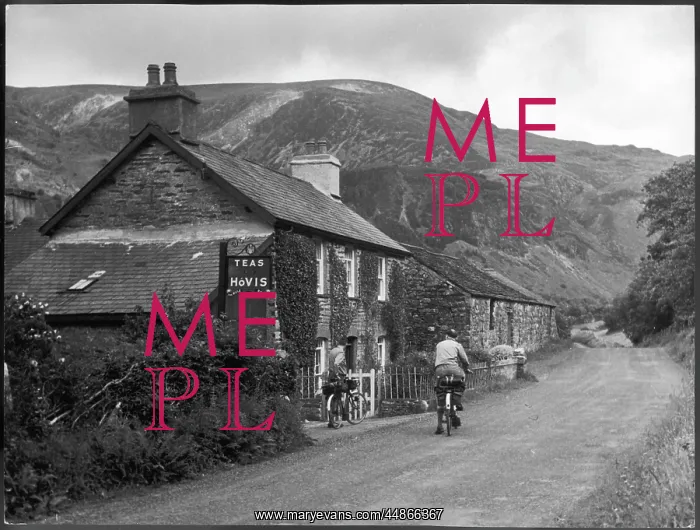 : WELSH TEAROOMS : WELSH TEAROOMS