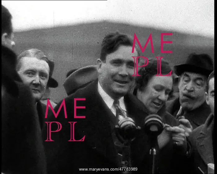 : Wendell Willkie Talking to the Camera : Wendell Willkie Talking to the Camera