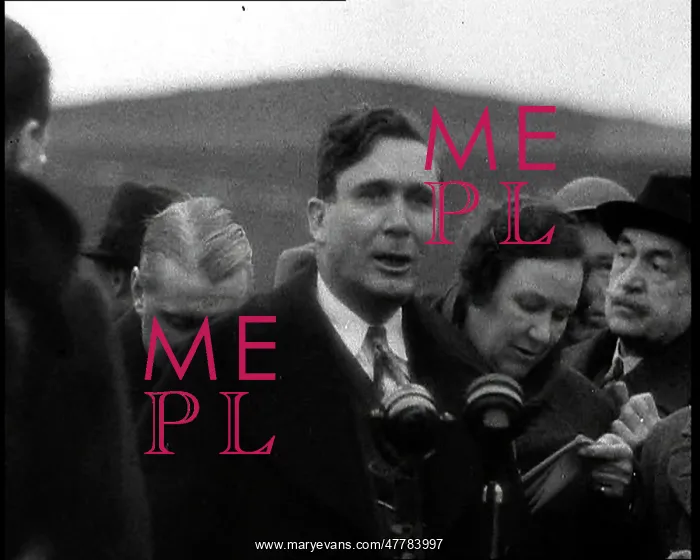 : Wendell Willkie Talking to the Camera : Wendell Willkie Talking to the Camera