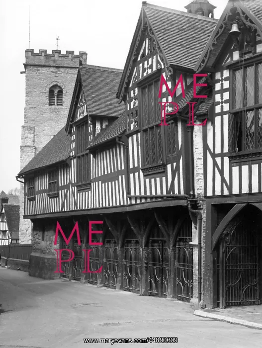 : MUCH WENLOCK GUILDHALL : MUCH WENLOCK GUILDHALL