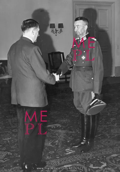 : Werner Kempff and Adolf Hitler, 1942 : Werner Kempff and Adolf Hitler, 1942