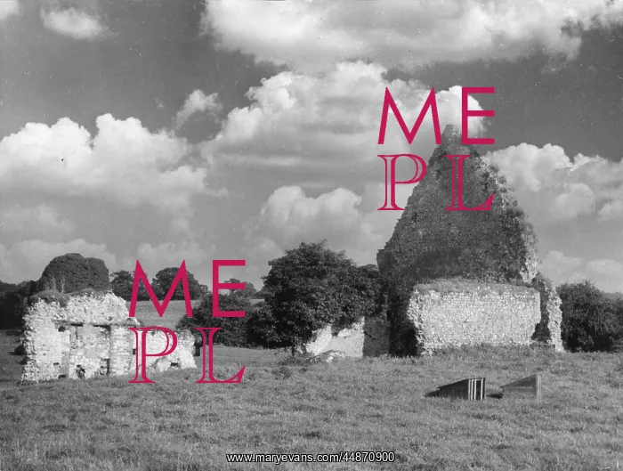 : WEST ACRE PRIORY : WEST ACRE PRIORY