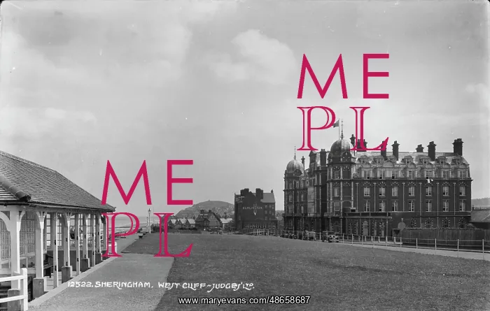 : West Cliff, Sheringham : West Cliff, Sheringham