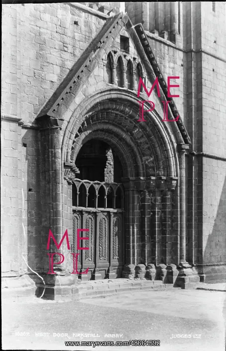 : West Door of Kirkstall Abbey : West Door of Kirkstall Abbey
