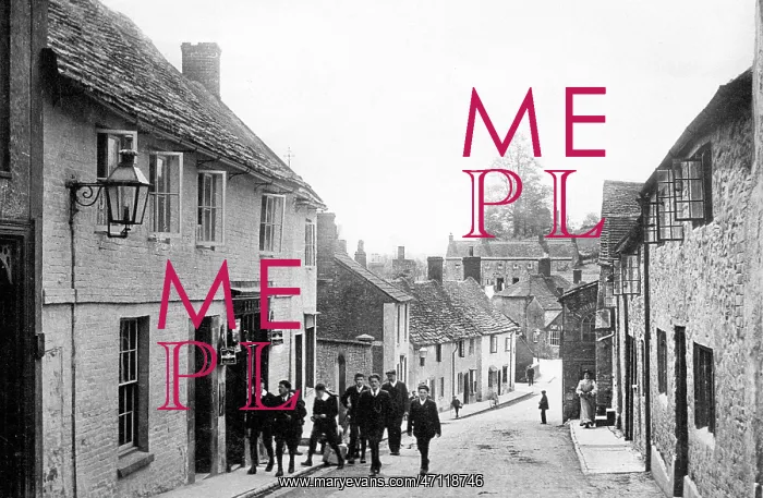  : West End, Bruton