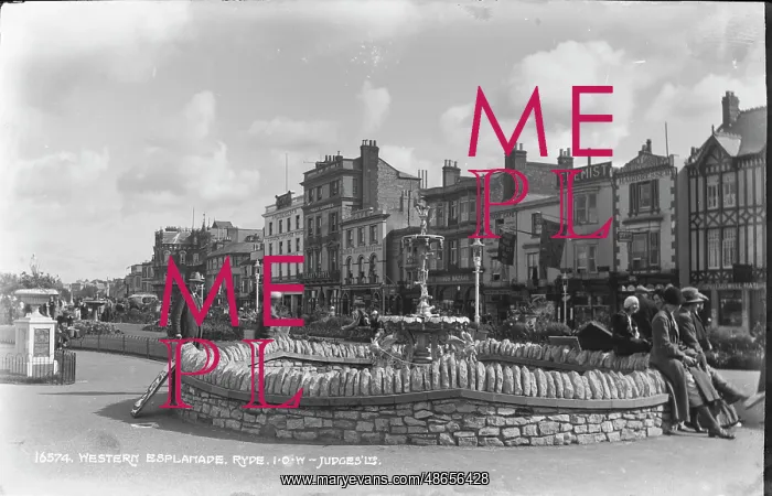 : Western Esplanade, Ryde : Western Esplanade, Ryde