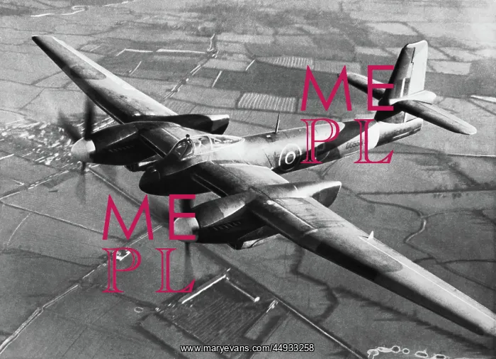 : Westland Welkin Mk-1 Prototype Flying : Westland Welkin Mk-1 Prototype Flying