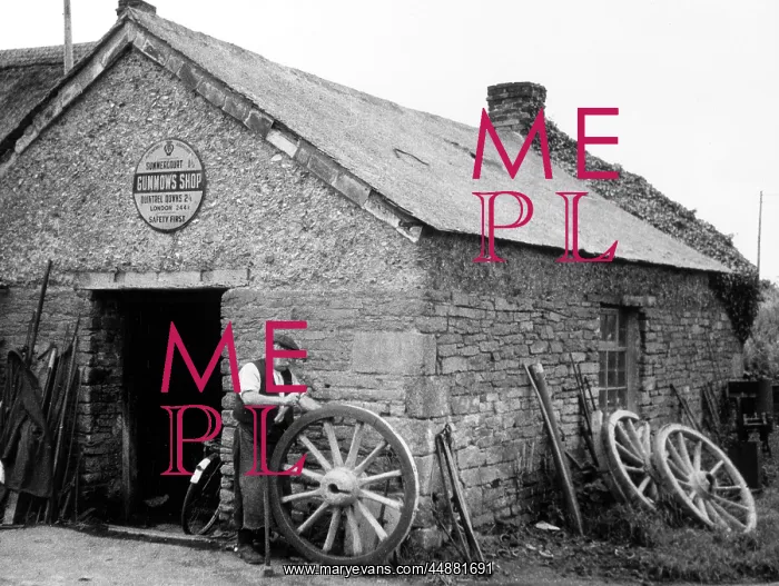 : WHEELWRIGHT'S BARN SHOP : WHEELWRIGHT'S BARN SHOP