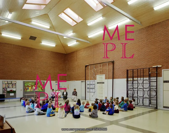 : Whingate Primary School, Whingate Road, Leeds : Whingate Primary School, Whingate Road, Leeds