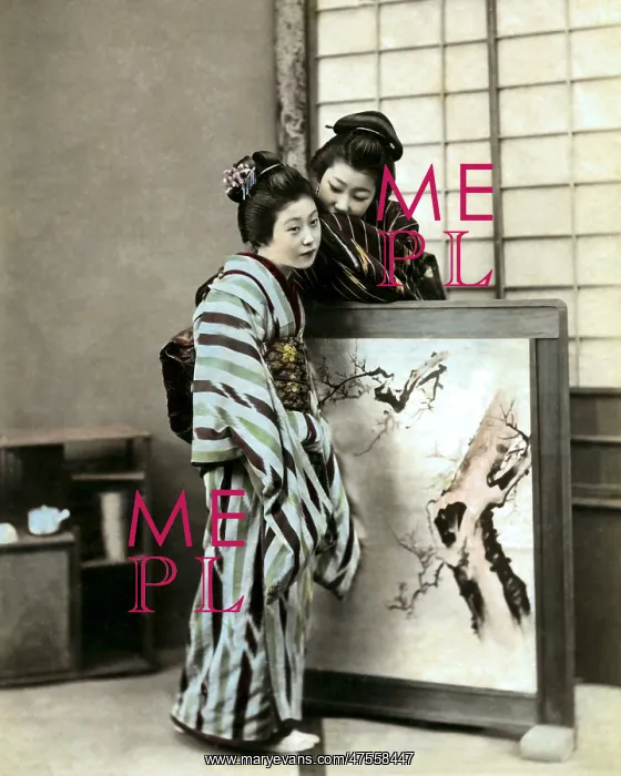 : Two whispering geishas, Japan : Two whispering geishas, Japan