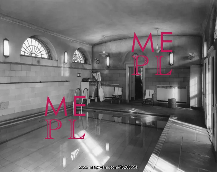 : White House swimming pool during the Eisenhower : White House swimming pool during the Eisenhower