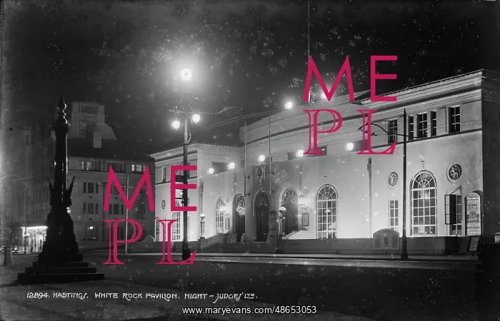 : White Rock Pavilion at Night : White Rock Pavilion at Night