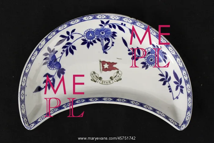 : White Star Line - Delft pattern crescent dish : White Star Line - Delft pattern crescent dish