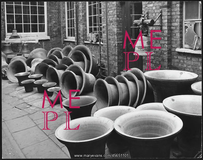 : Whitechapel Bell Foundry - 34 Whitechapel Road, London : Whitechapel Bell Foundry - 34 Whitechapel Road, London