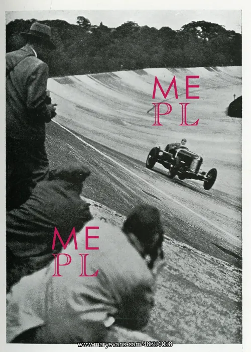 : Whitney Straight attempting Brooklands lap record : Whitney Straight attempting Brooklands lap record