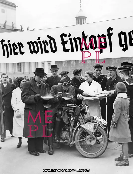 : WHW one pot in Berlin, 1937 : WHW one pot in Berlin, 1937