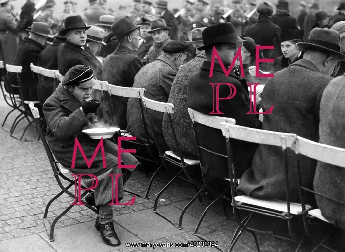 : WHW stew in Berlin, 1937 : WHW stew in Berlin, 1937