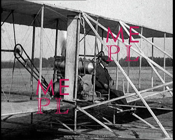 : Wilbur Wright Boarding A Wright Brothers Plane : Wilbur Wright Boarding A Wright Brothers Plane