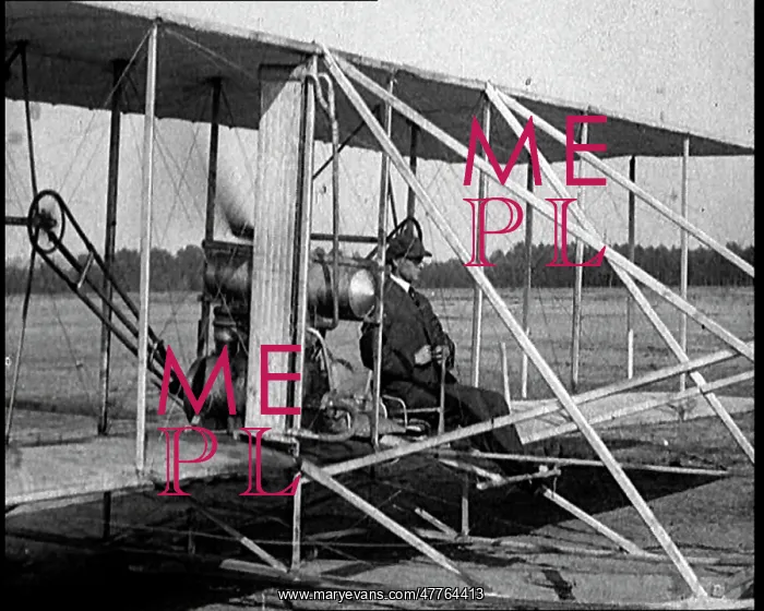 : Wilbur Wright Boarding A Wright Brothers Plane : Wilbur Wright Boarding A Wright Brothers Plane