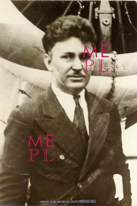 : Wiley Hardeman Post (1898-1935) at the Melbourne Cup 1931 : Wiley Hardeman Post (1898-1935) at the Melbourne Cup 1931