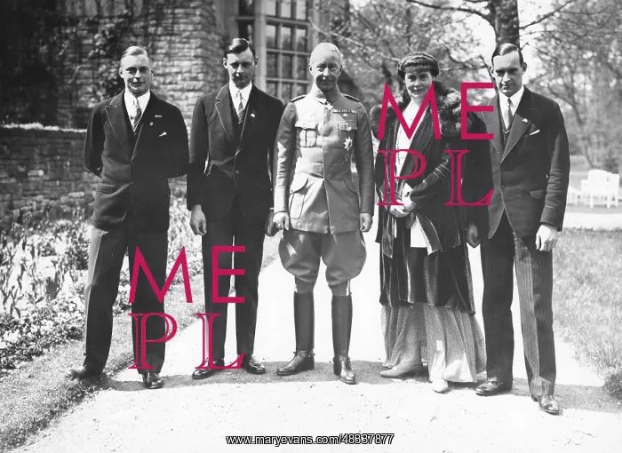 : Wilhelm of Prussia and Cecilie with their three sons, 1932 : Wilhelm of Prussia and Cecilie with their three sons, 1932
