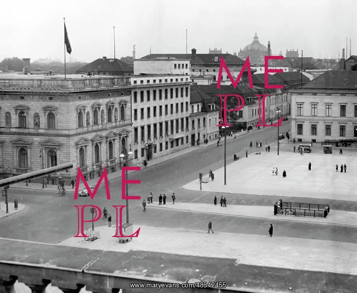 : The Wilhelmstrasse and Wilhelmplatz, 1945 : The Wilhelmstrasse and Wilhelmplatz, 1945