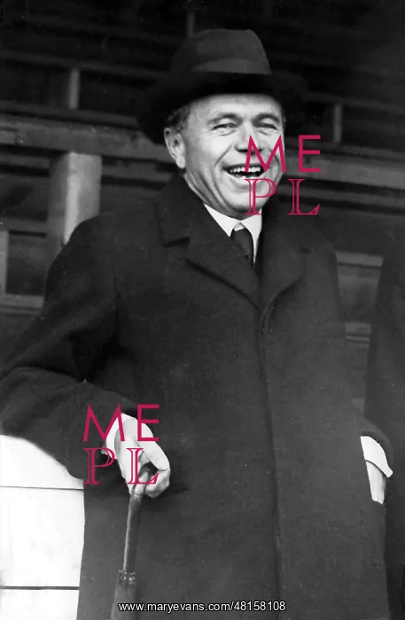 : William Lord Beaverbrook : William Lord Beaverbrook