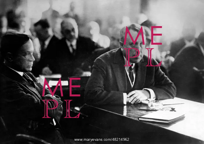 : William Randolf Hearst : William Randolf Hearst