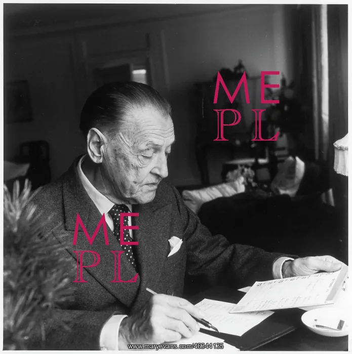 : WILLIAM SOMERSET MAUGHAM : WILLIAM SOMERSET MAUGHAM