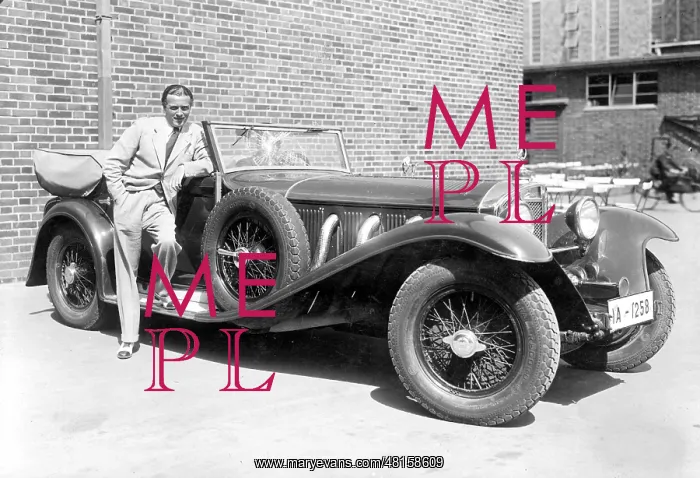 : Willy Fritsch with his Mercedes : Willy Fritsch with his Mercedes