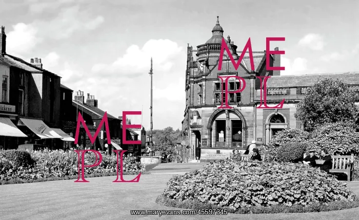  : Wilmslow, Bank Square Gardens c1955