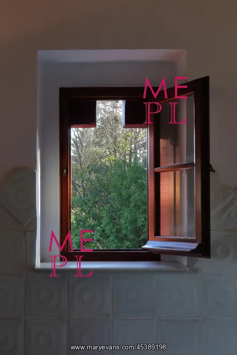 : Window, Bathroom, El Capricho de Gaudi, Comillas : Window, Bathroom, El Capricho de Gaudi, Comillas
