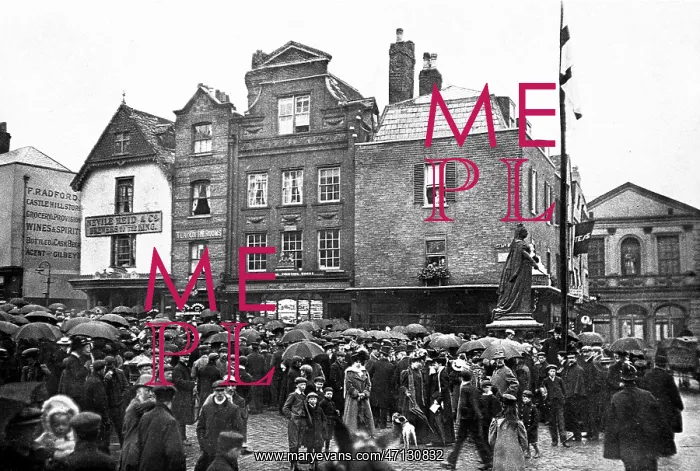  : Windsor Castle Hill early 1900s