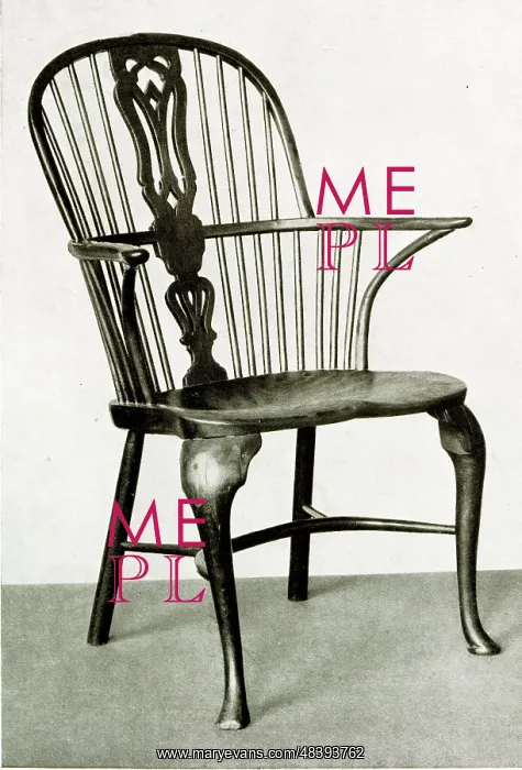  : Windsor chair with cabriole legs