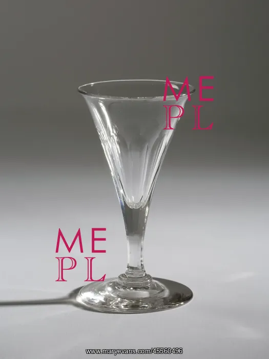 : Wine glass : Wine glass