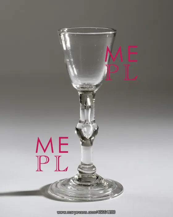 : Wine glass : Wine glass