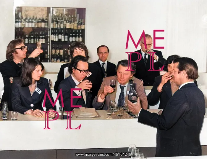 : WINE TASTERS : WINE TASTERS