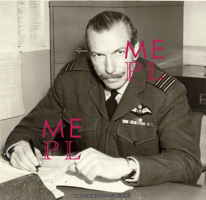 : Wing Commander Kenneth Horatio Wallis MBE : Wing Commander Kenneth Horatio Wallis MBE